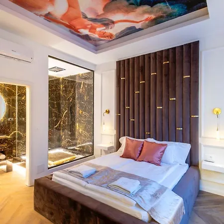Luxury * Budapeşte