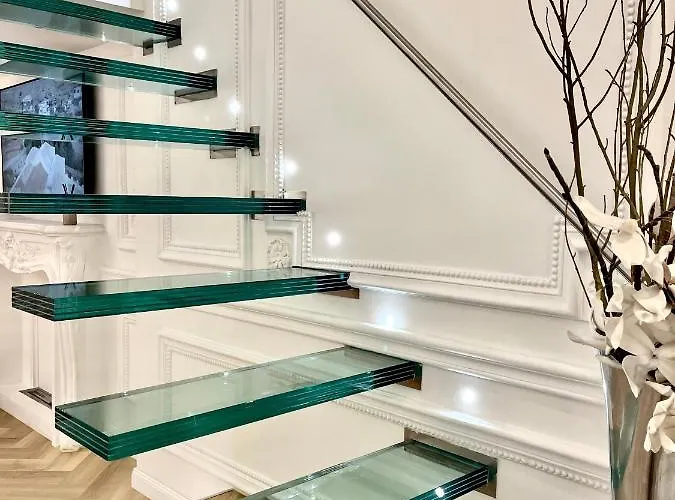 Luxury * Budapest