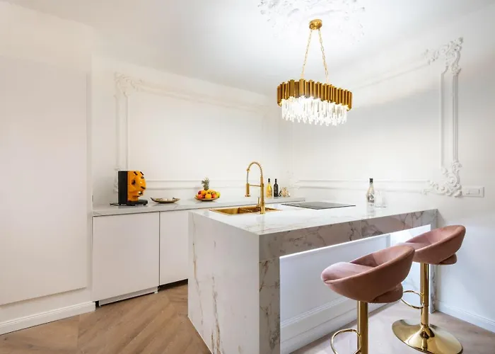 Luxury * Budapest
