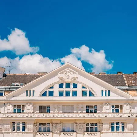 Top Luxury Suites * Budapest